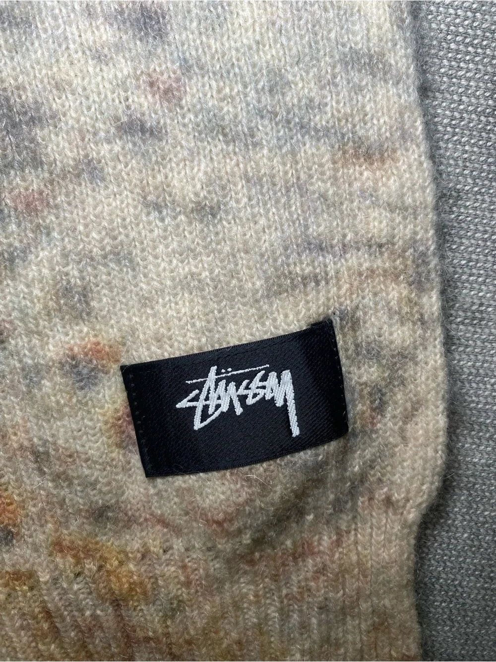 The Stüssy Wing Print Knit Scarf 12”x60”